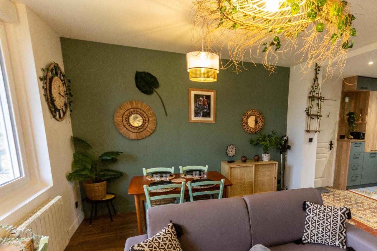 Suite Jungle - Jardin, Netflix Et Parking - Le Manoir Aux Pommes Orbec Exterior foto